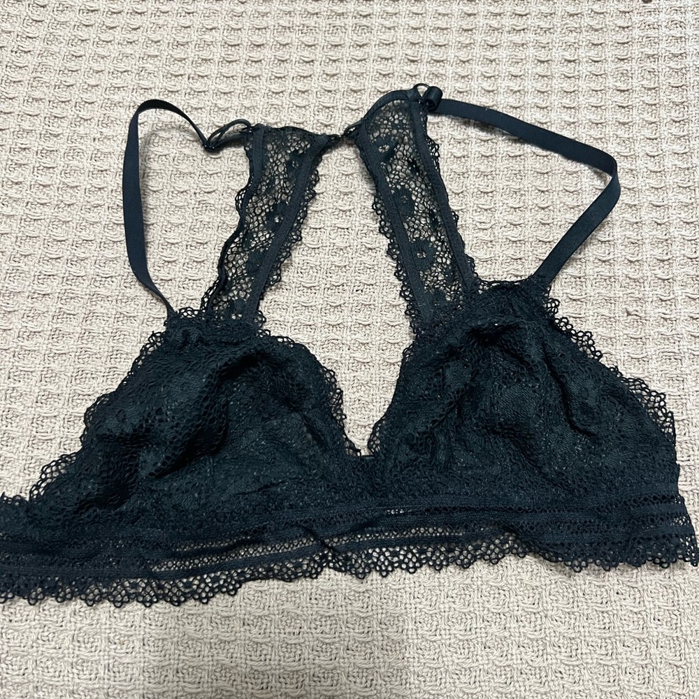 Lace Bralette in Black